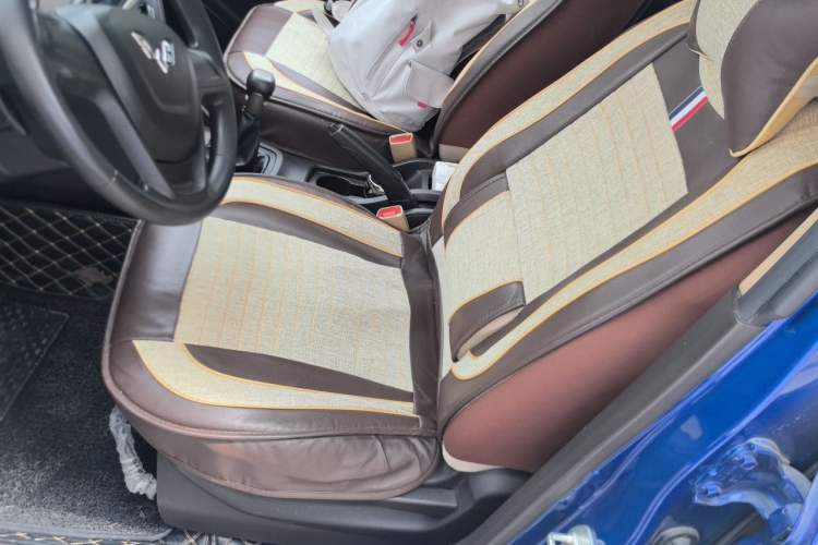 Used Wuling Hongguang 2018 1.5L S Standard Version L2B Left Front Seat