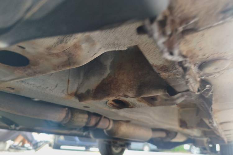 Used Wuling Hongguang 2018 1.5L S Comfort Model L2B Chassis Front Left
