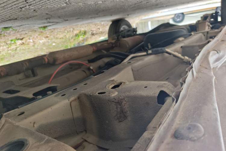Used Wuling Hongguang 2018 1.5L S Comfort Model L2B Chassis Front Right
