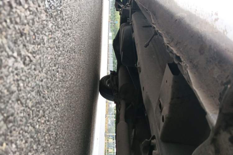 Used Wuling Hongguang 2018 1.5L Classic S Standard Model Chassis Front Right