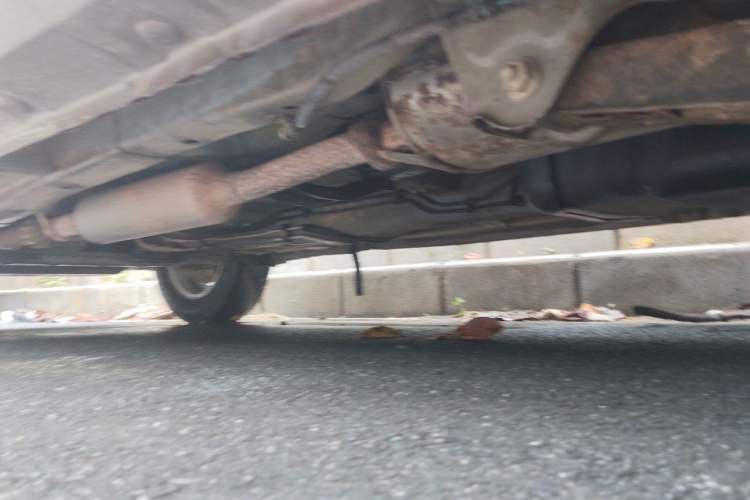 Used Wuling Hongguang 2018 1.5L S Comfort Model L2B Chassis Rear Left