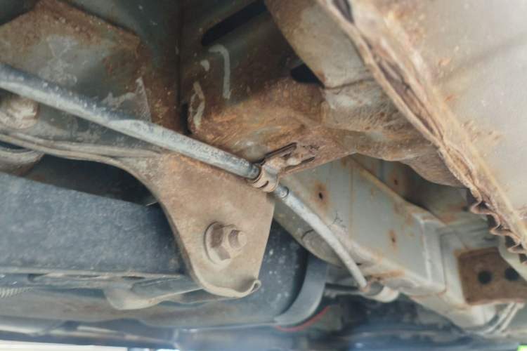 Used Wuling Hongguang 2018 1.5L S Comfort Model L2B Chassis Rear Right
