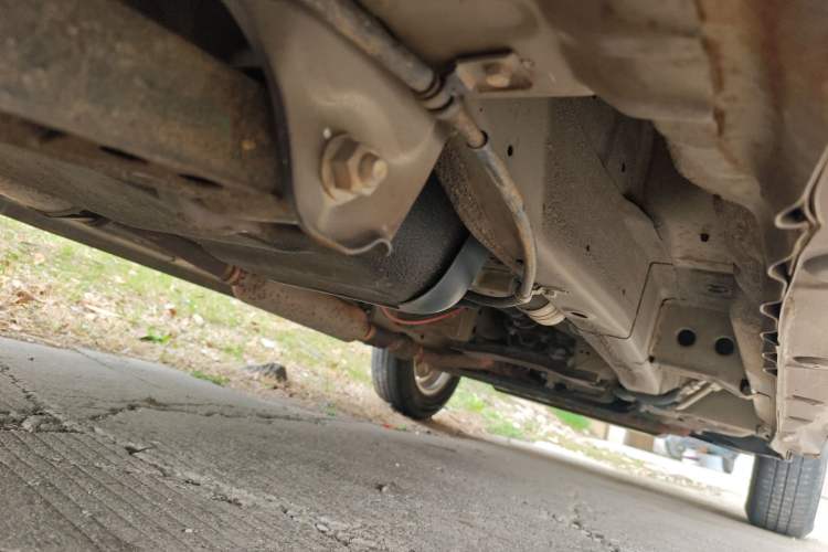 Used Wuling Hongguang 2018 1.5L S Comfort Model L2B Chassis Rear Right