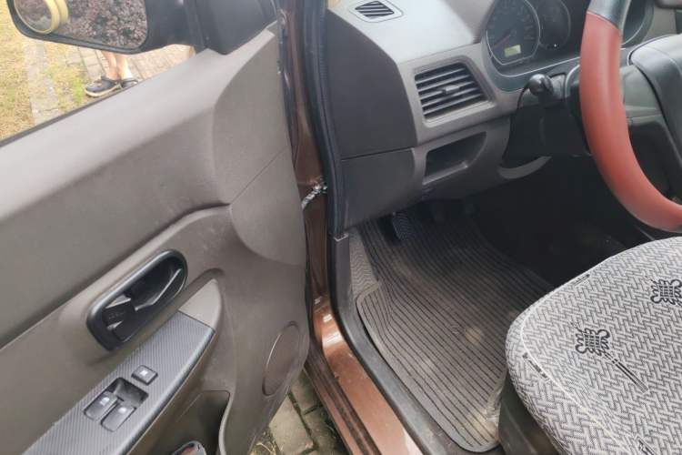 Used Wuling Hongguang 2018 1.5L Classic S Base Model Driver Seat