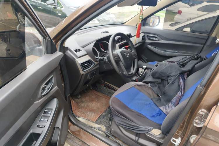 Used Wuling Hongguang 2018 1.5L S Standard Version L2B Driver Seat