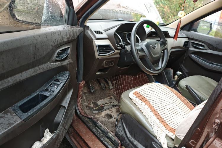 Used Wuling Hongguang 2018 1.5L S Standard Version L2B Driver Seat