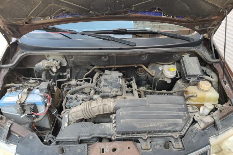 Used Wuling Hongguang 2018 1.5L S Standard Version L2B Engine Bay
