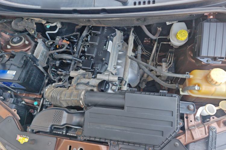 Used Wuling Hongguang 2018 1.5L Classic S Base Model Engine Bay