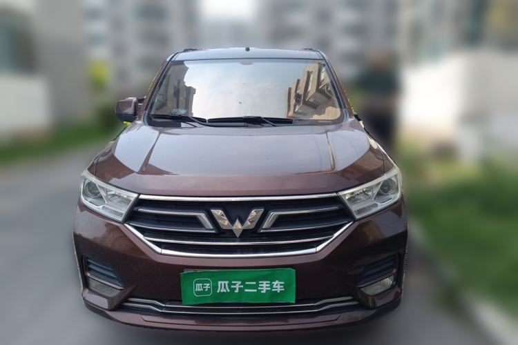 Used Wuling Hongguang 2018 1.5L S Comfort Model L2B Exterior 1