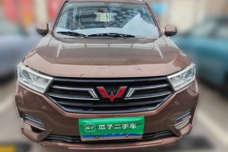 Used Wuling Hongguang 2018 1.5L S Standard Version L2B Exterior 1