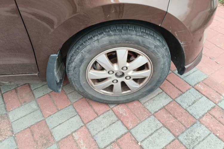 Used Wuling Hongguang 2018 1.5L S Standard Version L2B Exterior 1