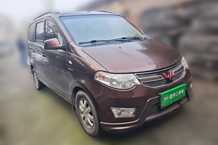 Used Wuling Hongguang 2018 1.5L Classic S Standard Model Exterior 2