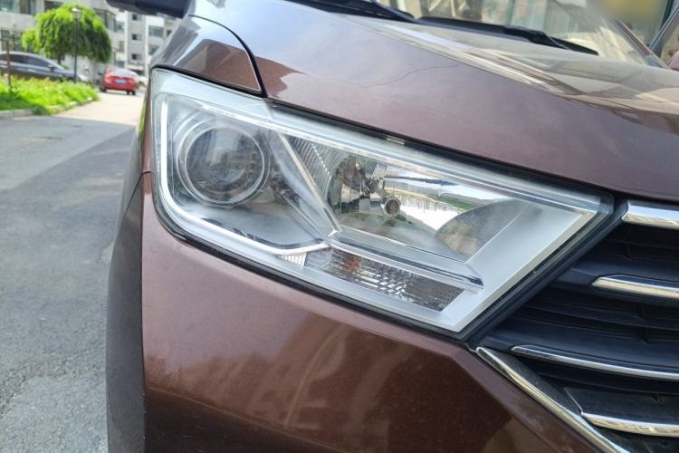 Used Wuling Hongguang 2018 1.5L S Comfort Model L2B Exterior 6