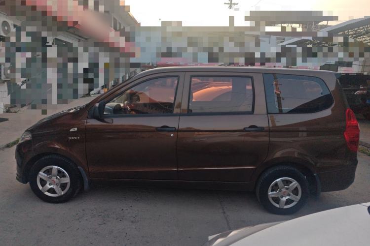 Used Wuling Hongguang 2018 1.5L Classic S Base Model Exterior 6