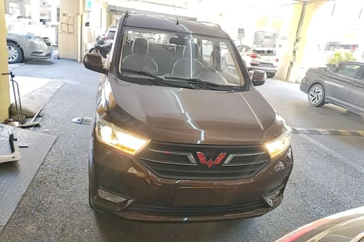 Used Wuling Hongguang 2018 1.5L S Standard Version L2B Front