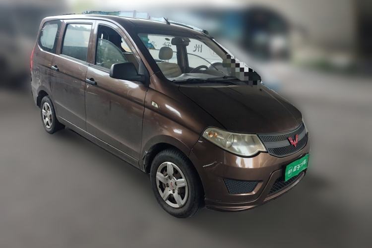 Used Wuling Hongguang 2018 1.2L Classic S Base Model Front Right 45 Deg