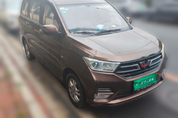 Used Wuling Hongguang 2018 1.5L S Comfort Model L2B Front Right 45 Deg