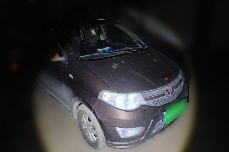 Used Wuling Hongguang 2018 1.5L Classic S Standard Model Front Right 45 Deg