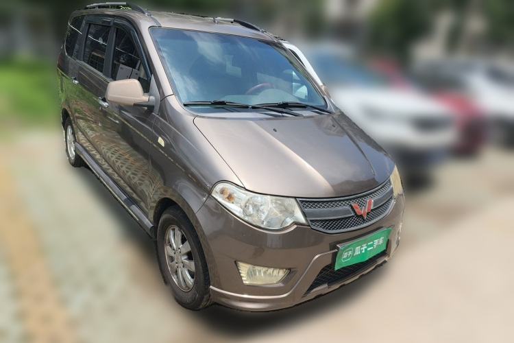 Used Wuling Hongguang 2018 1.5L Classic S Standard Model Front Right 45 Deg