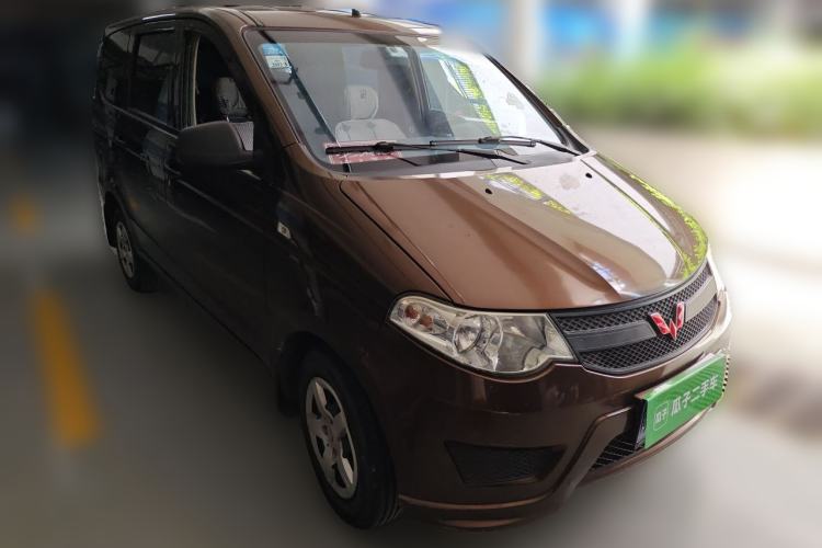 Used Wuling Hongguang 2018 1.2L Classic S Base Model Front Right 45 Deg