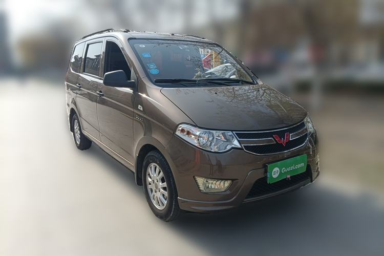 Used Wuling Hongguang 2018 1.5L Classic S Base Model Front Right 45 Deg