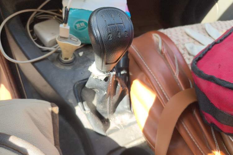 Used Wuling Hongguang 2018 1.5L Classic S Base Model Gear Lever