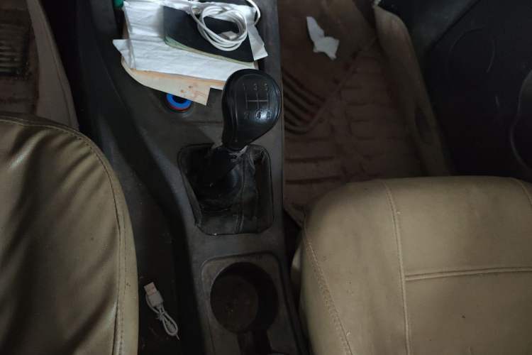 Used Wuling Hongguang 2018 1.2L Classic S Base Model Gear Lever