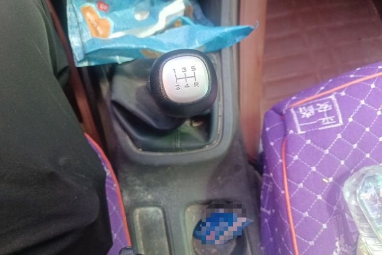 Used Wuling Hongguang 2018 1.5L S Comfort Model L2B Gear Lever