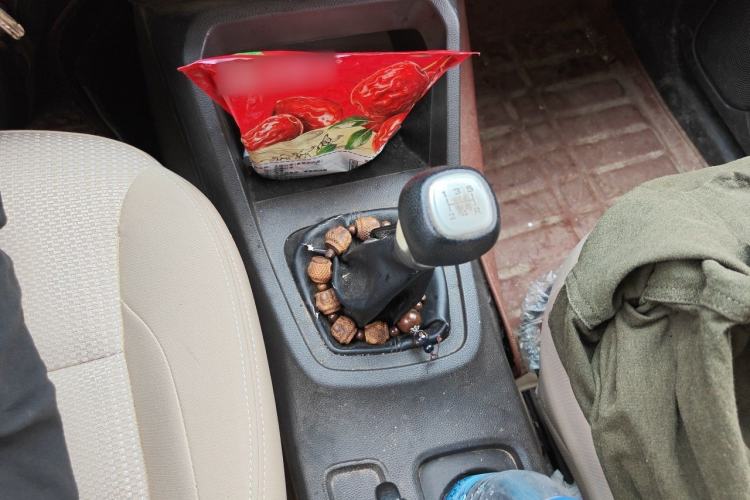 Used Wuling Hongguang 2018 1.5L S Standard Version L2B Gear Lever