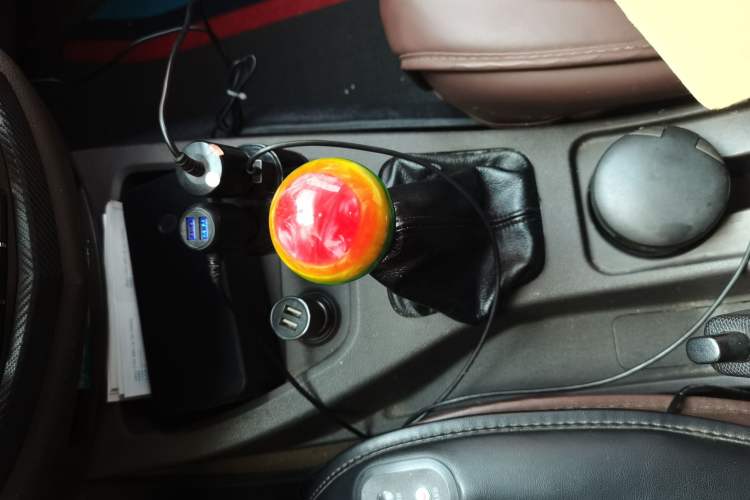 Used Wuling Hongguang 2018 1.5L S Standard Version L2B Gear Lever
