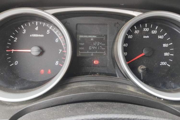 Used Wuling Hongguang 2018 1.5L S Comfort Model L2B Instrument Cluster