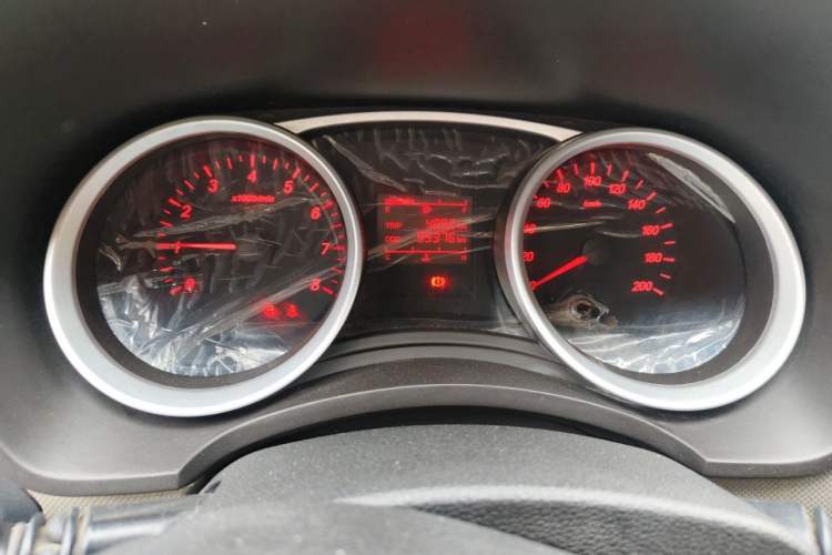 Used Wuling Hongguang 2018 1.5L S Standard Version L2B Instrument Cluster