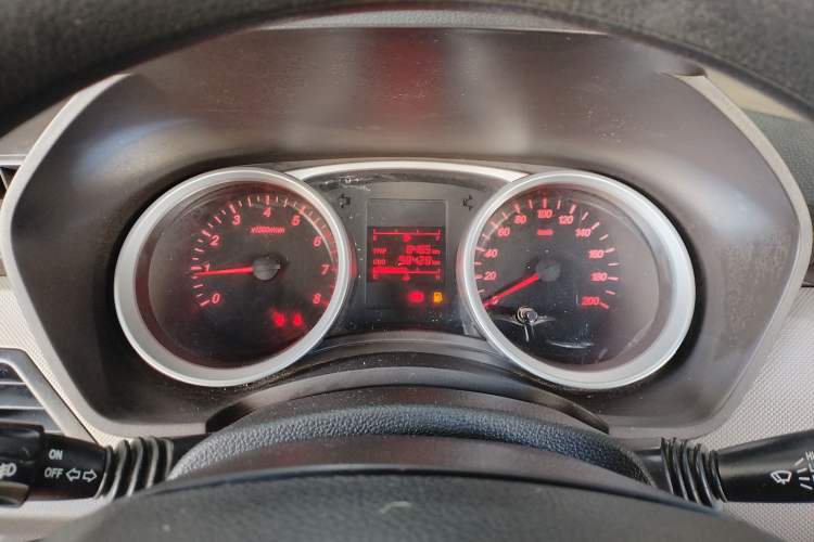 Used Wuling Hongguang 2018 1.5L S Standard Version L2B Instrument Cluster