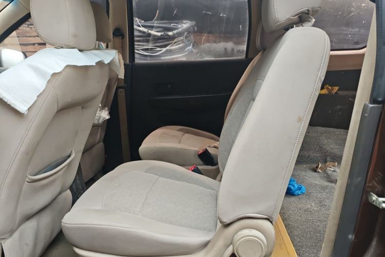 Used Wuling Hongguang 2018 1.5L Classic S Standard Model Interior 4