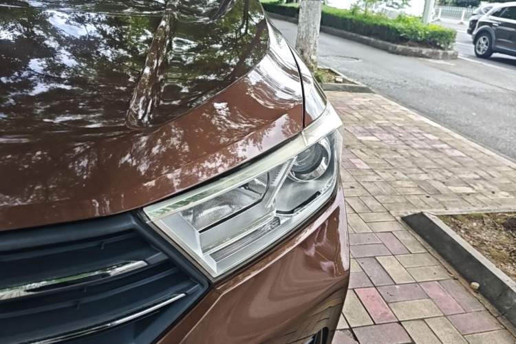 Used Wuling Hongguang 2018 1.5L S Comfort Model L2B Left Front Headlight