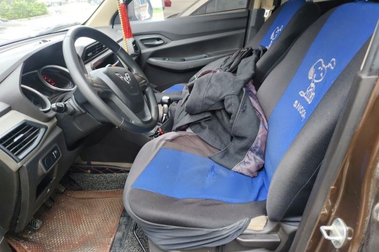 Used Wuling Hongguang 2018 1.5L S Standard Version L2B Left Front Seat