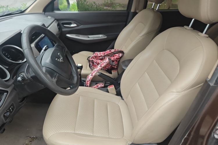 Used Wuling Hongguang 2018 1.5L S Comfort Model L2B Left Front Seat