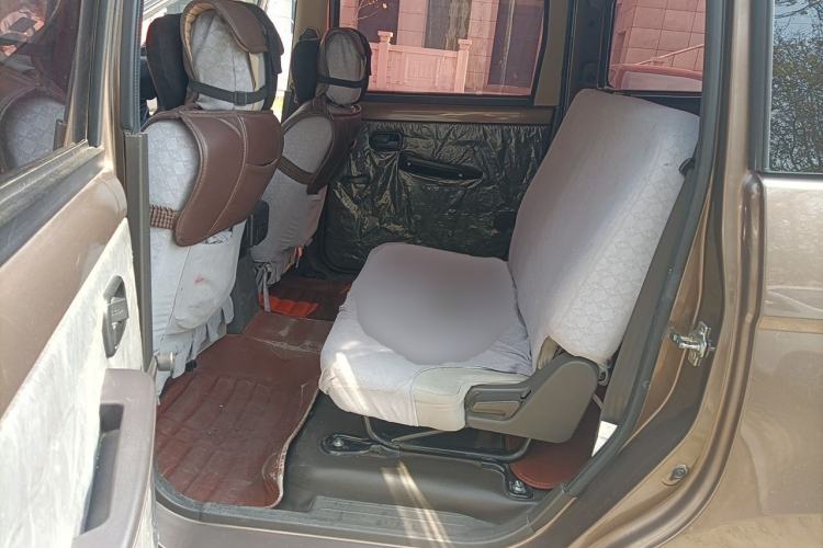 Used Wuling Hongguang 2018 1.5L Classic S Base Model Left Rear Seat