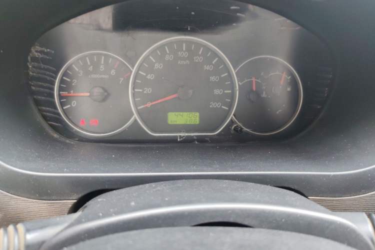Used Wuling Hongguang 2018 1.5L Classic S Base Model Odometer Close Up