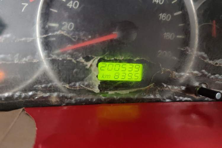 Used Wuling Hongguang 2018 1.2L Classic S Base Model Odometer Close Up