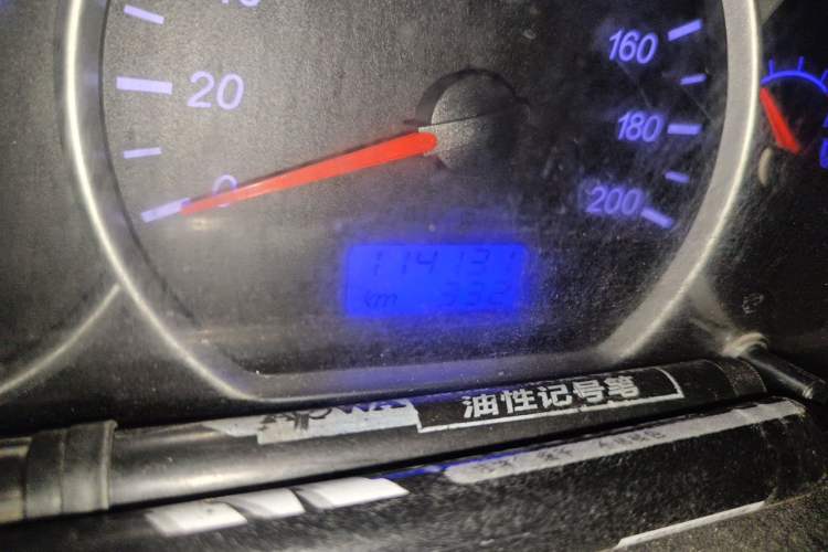 Used Wuling Hongguang 2018 1.5L Classic S Standard Model Odometer Close Up
