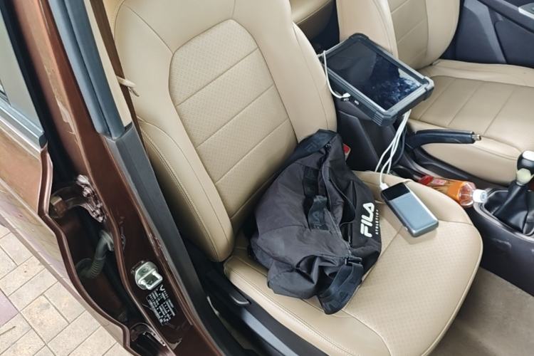Used Wuling Hongguang 2018 1.5L S Comfort Model L2B Right Front Seat