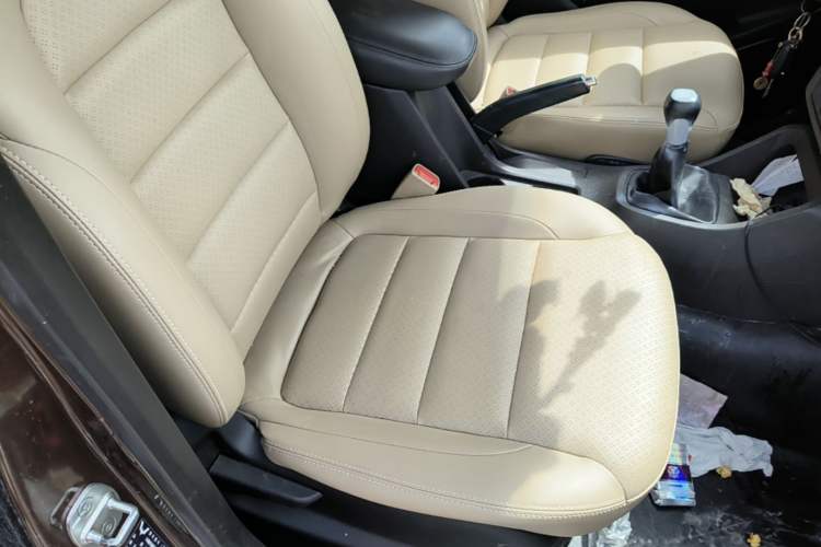 Used Wuling Hongguang 2018 1.5L S Comfort Model L2B Right Front Seat