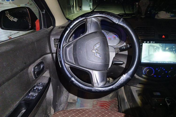 Used Wuling Hongguang 2018 1.5L Classic S Standard Model Steering Wheel