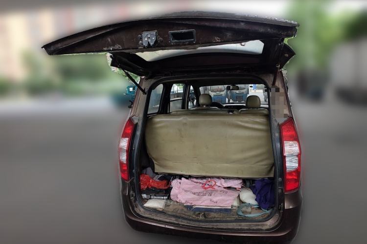 Used Wuling Hongguang 2018 1.2L Classic S Base Model Trunk