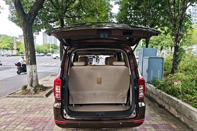 Used Wuling Hongguang 2018 1.5L S Comfort Model L2B Trunk