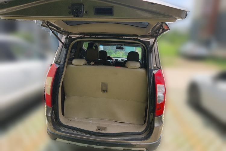 Used Wuling Hongguang 2018 1.5L Classic S Standard Model Trunk