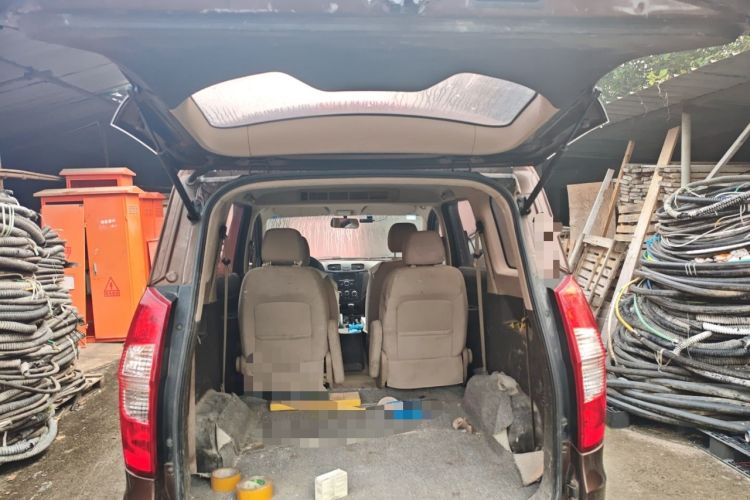 Used Wuling Hongguang 2018 1.5L Classic S Standard Model Trunk