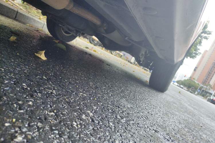 Used Wuling Hongguang 2018 1.5L S Comfort Model L2B Chassis Front Left