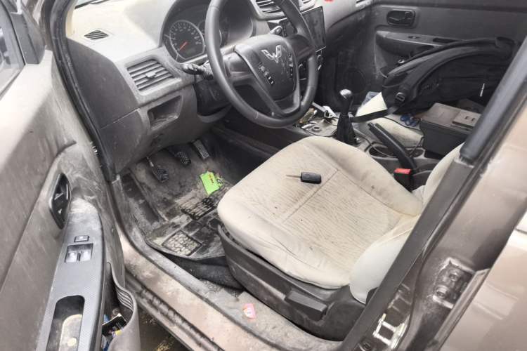 Used Wuling Hongguang 2018 1.5L Classic S Base Model Driver Seat